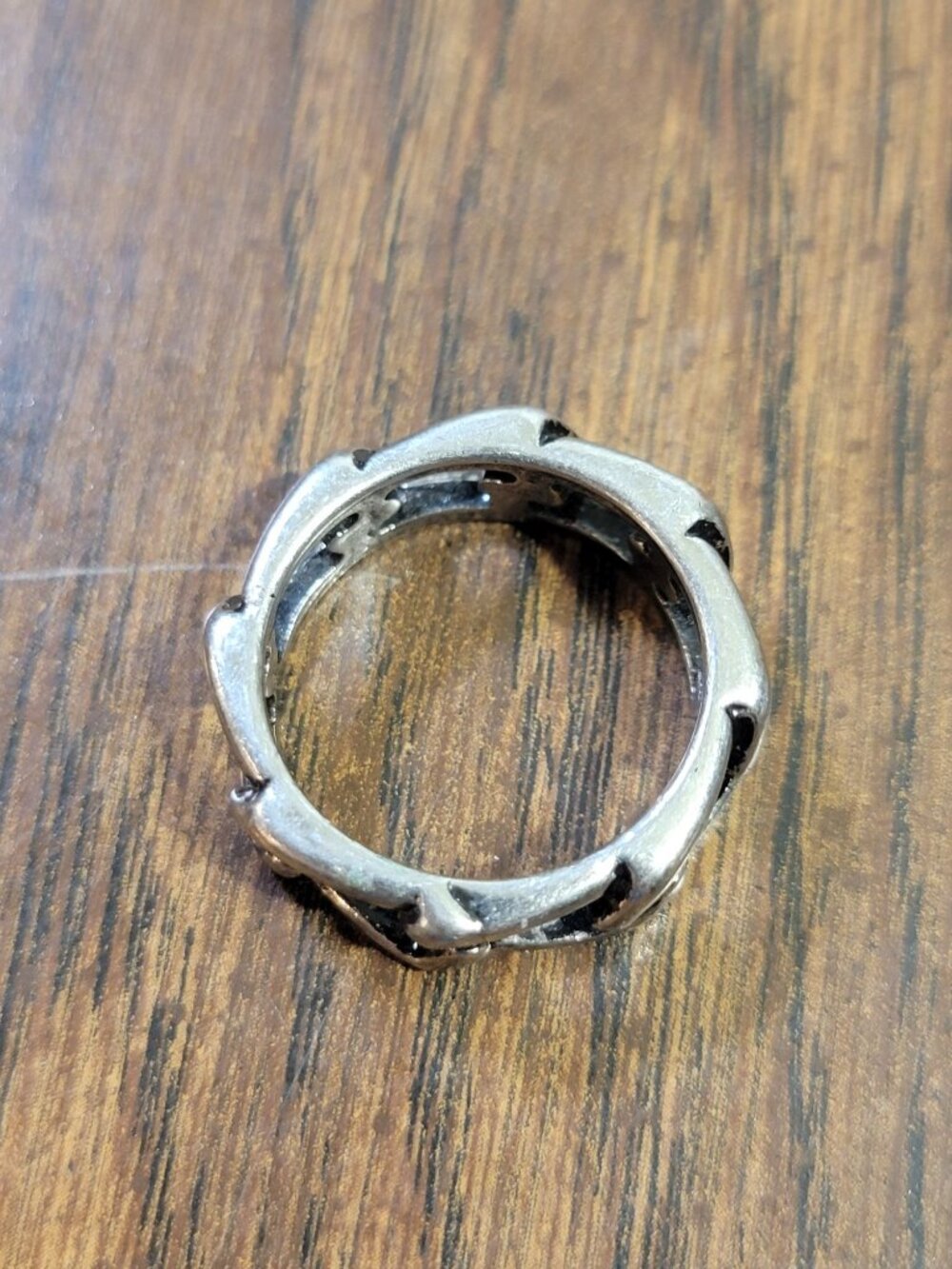 Chain-Link Style Band Ring, Size - Picture 2 of 5